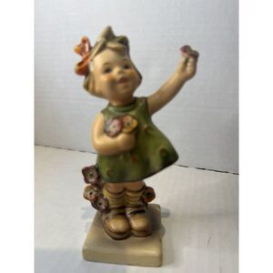 Collectible Ruby Lane "Spring Cheer" Goebel Hummel figurine #72